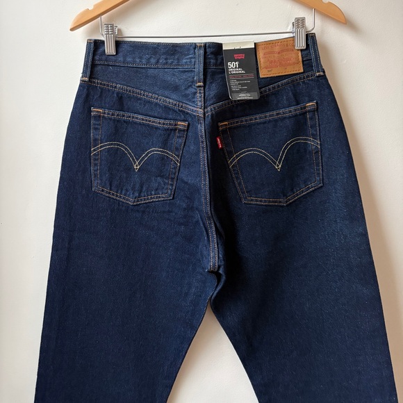 NWT Levi's 501 Jeans 29x32 - Picture 7 of 11